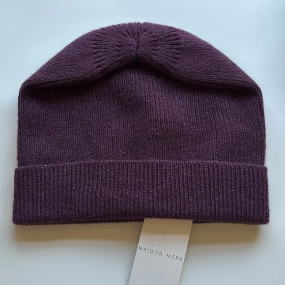 BURGUNDY CASHMERE UNUSEX BEANIE NWT - avconcontrols.com display picture 3